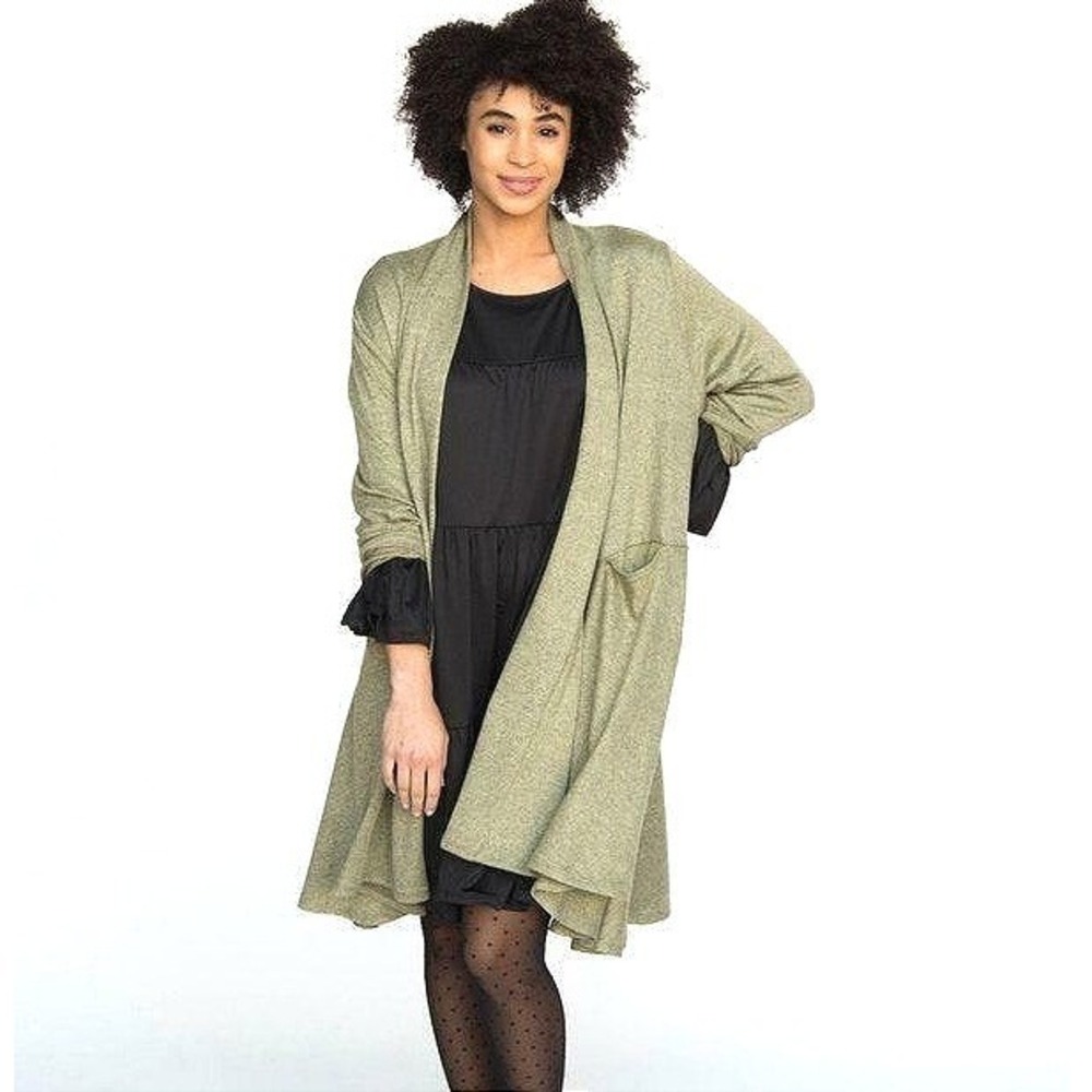 Lagenlook Olive Green Open Front Knit Cardigan Pockets Size Lrg. XL Agnes & Dora
